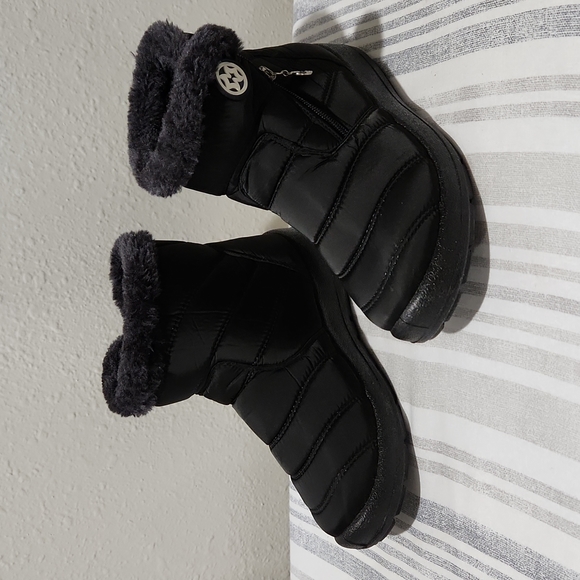 Womens snow boots - Picture 2 of 4